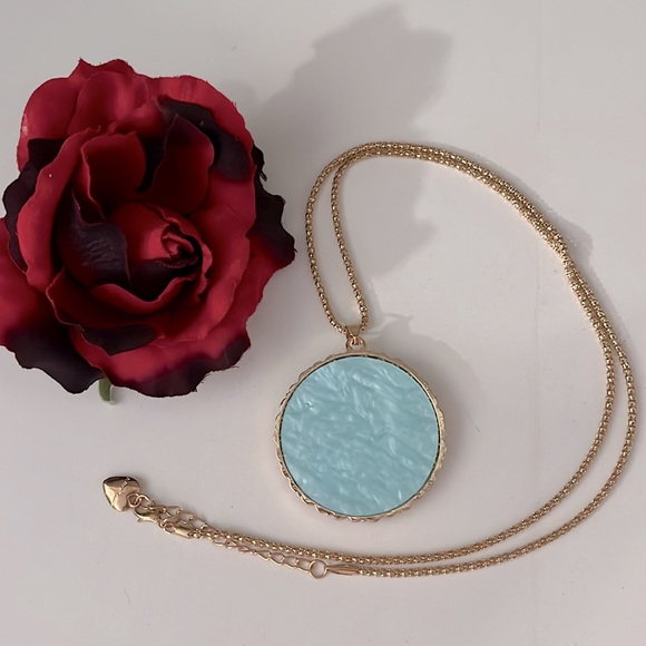 Betsy Johnson Rhinestone Gold-Toned Heart ❤️ Necklace great for Valentines Day - Picture 4 of 5